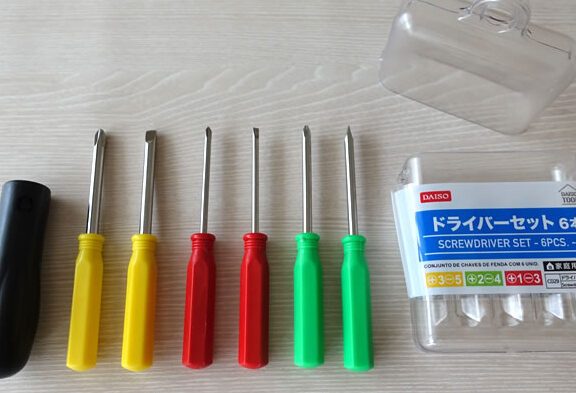 ダイソーのドライバー